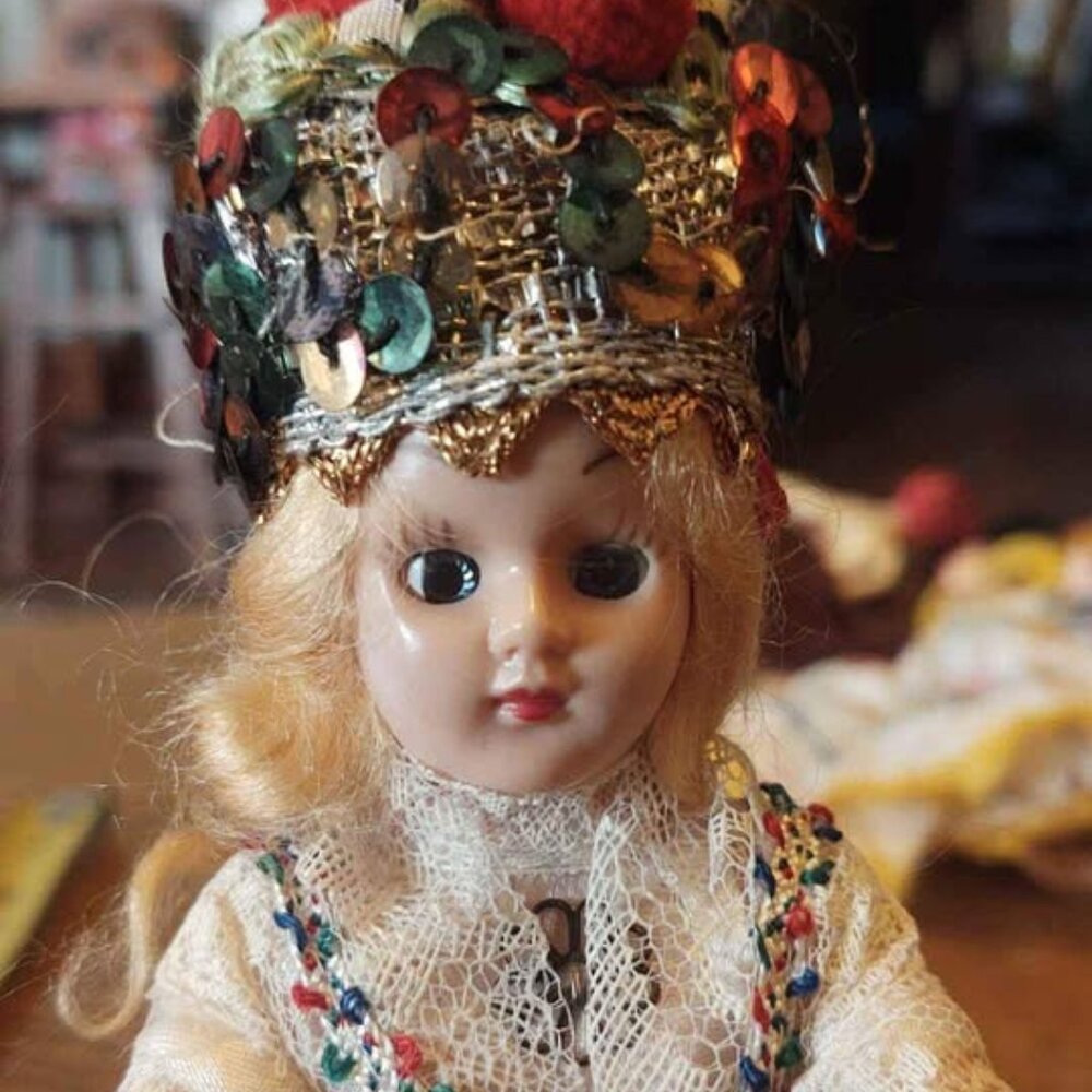 Vintage Sleepy Eyed Doll 8.35" Tall